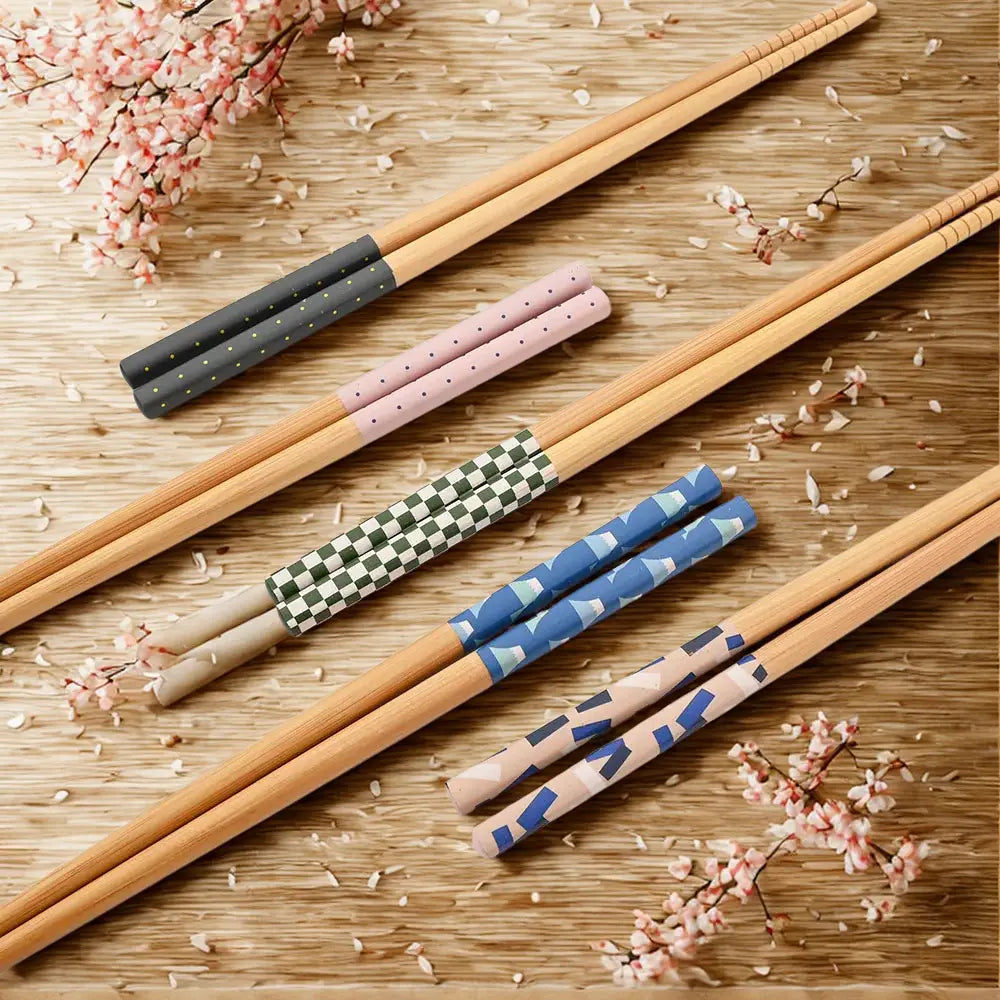 Baguettes chinoises en bois - multicolores modernes